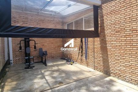 Casa à venda com 593m², 4 quartos e 4 vagas