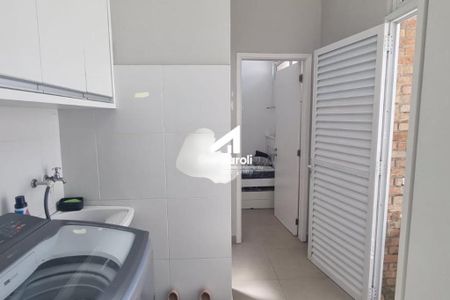Casa à venda com 593m², 4 quartos e 4 vagas