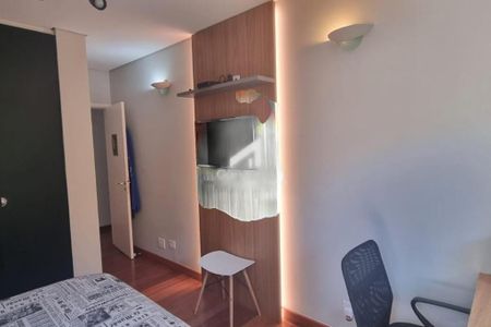 Casa à venda com 593m², 4 quartos e 4 vagas