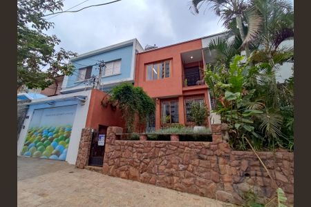 Casa à venda com 130m², 2 quartos e 1 vagaFachada Principal 