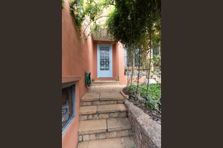 Casa à venda com 130m², 2 quartos e 1 vagaEntrada 