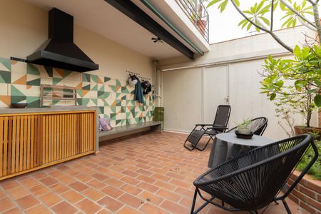 Casa à venda com 130m², 2 quartos e 1 vagaQuintal