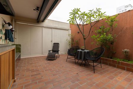 Casa à venda com 130m², 2 quartos e 1 vagaQuintal