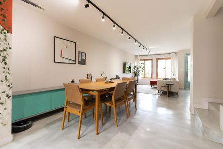 Sala de casa à venda com 2 quartos, 130m² em Cambuci, São Paulo