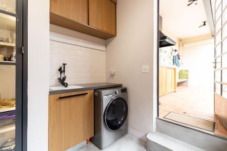 Casa à venda com 130m², 2 quartos e 1 vagaLavanderia