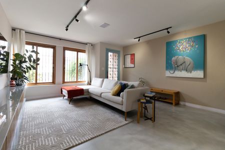 Casa à venda com 130m², 2 quartos e 1 vagaSala