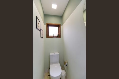 Casa à venda com 130m², 2 quartos e 1 vagaLavabo