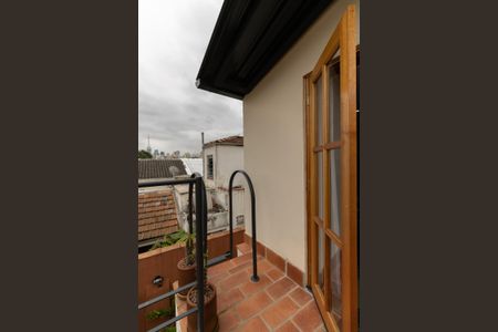 Casa à venda com 130m², 2 quartos e 1 vagaTerraço do Quarto 2 - Acesso para o Quintal