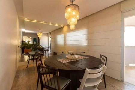 Apartamento à venda com 4 quartos, 222m² em Sumaré, São Paulo