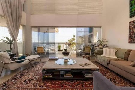 Apartamento à venda com 4 quartos, 222m² em Sumaré, São Paulo