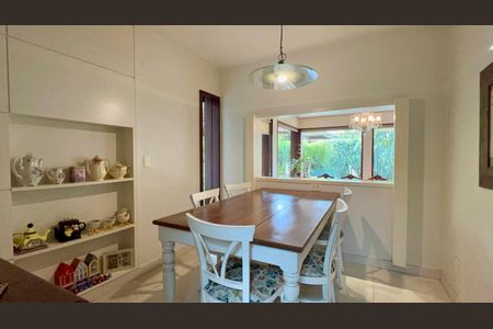 Casa à venda com 397m², 4 quartos e 4 vagasCopa