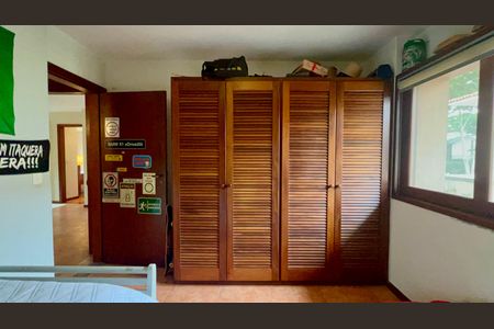 Casa à venda com 397m², 4 quartos e 4 vagasQuarto 1