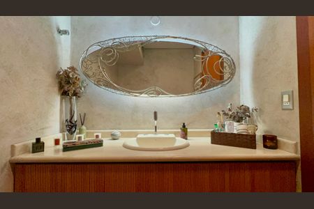 Casa à venda com 397m², 4 quartos e 4 vagasLavabo