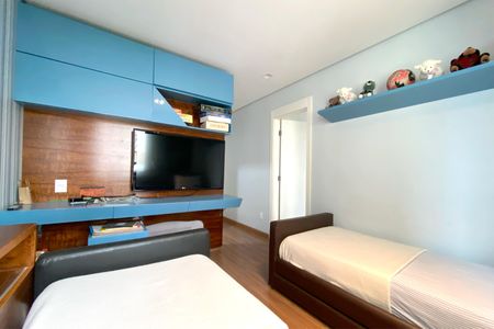 Apartamento à venda com 278m², 4 quartos e 4 vagasSuite 2