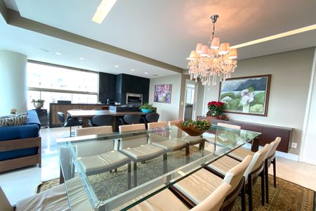 Apartamento à venda com 278m², 4 quartos e 4 vagasSala de Jantar