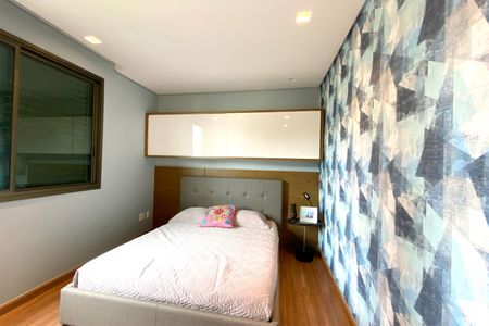 Apartamento à venda com 278m², 4 quartos e 4 vagasSuite 3