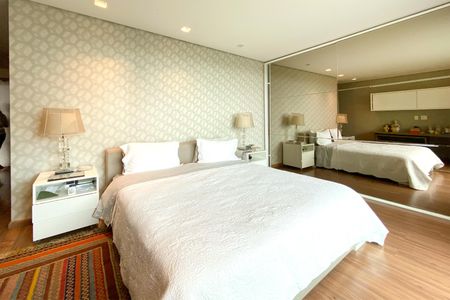 Apartamento à venda com 278m², 4 quartos e 4 vagasSuite 1