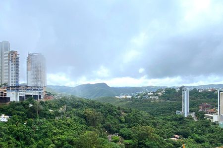 Apartamento à venda com 278m², 4 quartos e 4 vagasVista Suite 1