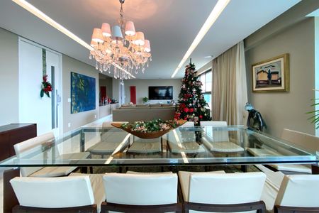 Apartamento à venda com 278m², 4 quartos e 4 vagasSala de Jantar