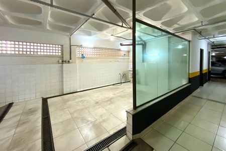 Apartamento à venda com 278m², 4 quartos e 4 vagasÁrea comum - Lava-jato