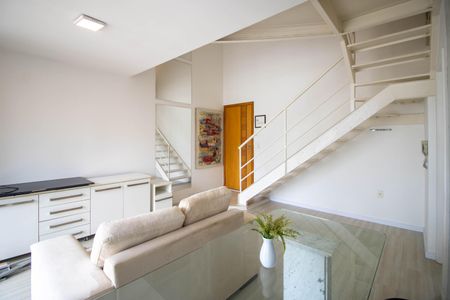 Apartamento para alugar com 2 quartos, 67m² em Vila Suzana, São Paulo