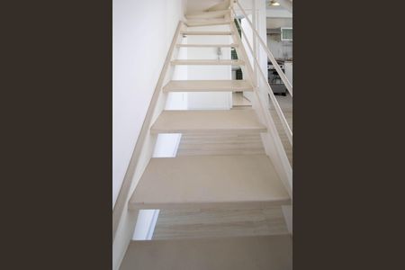 Apartamento para alugar com 2 quartos, 67m² em Vila Suzana, São Paulo