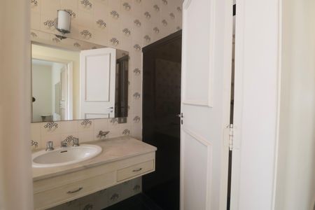 Apartamento para alugar com 262m², 4 quartos e 2 vagasBanheiro Social