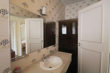 Apartamento para alugar com 262m², 4 quartos e 2 vagasBanheiro Social