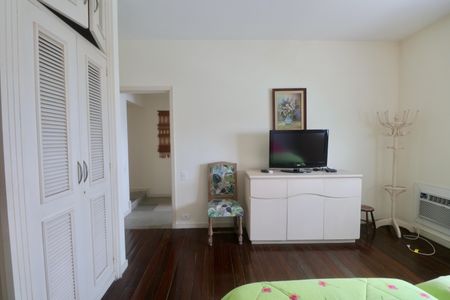 Apartamento para alugar com 262m², 4 quartos e 2 vagasSuíte 2