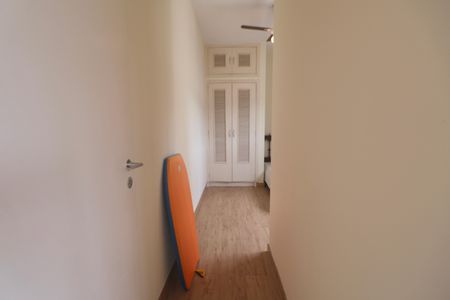 Apartamento para alugar com 262m², 4 quartos e 2 vagasQuarto de Serviço
