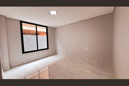 Casa à venda com 572m², 3 quartos e 4 vagasQuarto 1