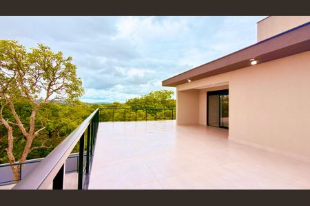 Casa à venda com 572m², 3 quartos e 4 vagasÁrea comum