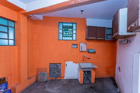 Casa para alugar com 70m², 3 quartos e 1 vagaÁrea de serviço