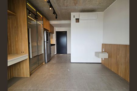 Sala/Quarto de kitnet/studio para alugar com 1 quarto, 26m² em Brooklin, São Paulo