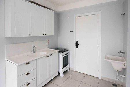 Apartamento para alugar com 31m², 2 quartos e sem vagaCozinha e Área de Serviço