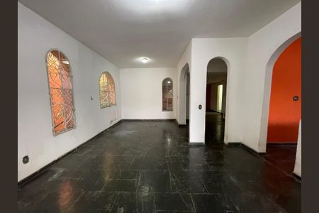 Casa à venda com 398m², 7 quartos e 3 vagasSalão de Festas