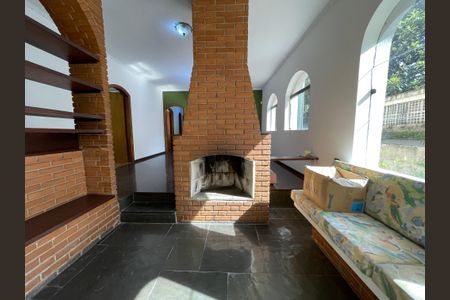 Casa à venda com 398m², 7 quartos e 3 vagasSala