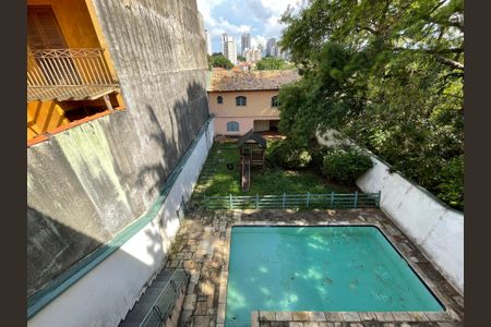 Casa à venda com 398m², 7 quartos e 3 vagasQuarto 2