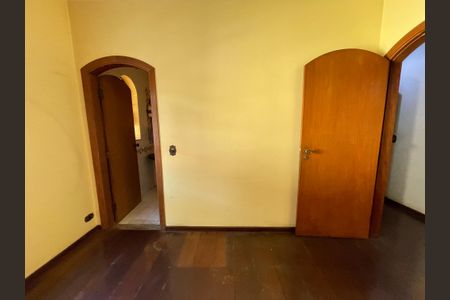 Casa à venda com 398m², 7 quartos e 3 vagasQuarto 3