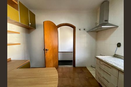 Casa à venda com 398m², 7 quartos e 3 vagasCozinha