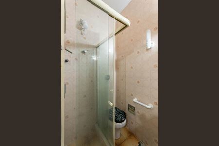 Casa à venda com 333m², 5 quartos e 3 vagasBanheiro 1