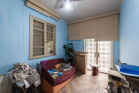 Casa à venda com 333m², 5 quartos e 3 vagasQuarto 1