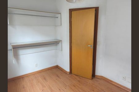 Casa à venda com 3 quartos, 120m² em Copacabana, Belo Horizonte