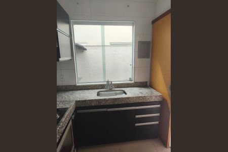 Casa à venda com 3 quartos, 120m² em Copacabana, Belo Horizonte