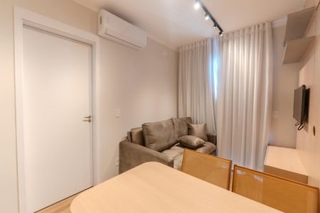 Sala de apartamento para alugar com 2 quartos, 35m² em Bela Vista, São Paulo