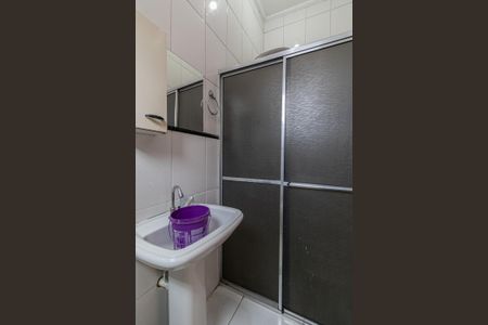 Casa à venda com 100m², 3 quartos e 3 vagasEdícula - Banheiro