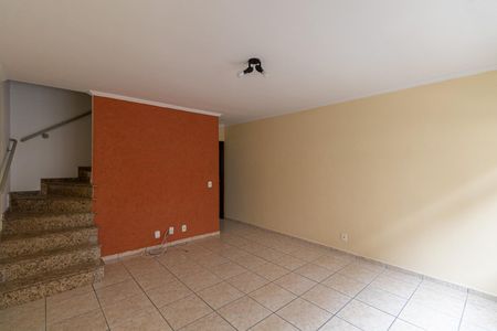 Casa de Condomínio para alugar com 3 quartos, 150m² em Vila Lais, São Paulo
