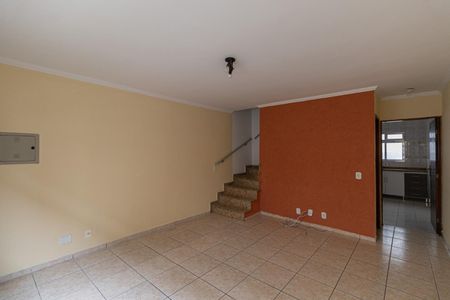 Casa de Condomínio para alugar com 3 quartos, 150m² em Vila Lais, São Paulo