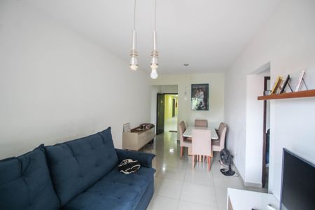 Apartamento para alugar com 78m², 2 quartos e 1 vagaSala