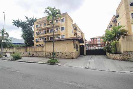 Apartamento para alugar com 78m², 2 quartos e 1 vagaFachada